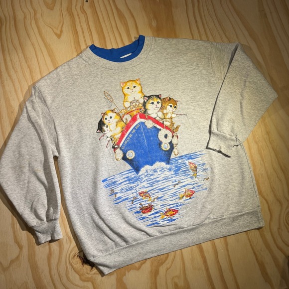 Basic Editions Tops - 90s Basic Editions Women's S.S. Catch of the Day Cat Graphic Sweatshirt Size M